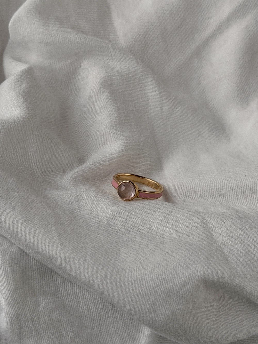 Happy Solitaire Ring - 18k Gold Plated - Amethyst & Pink Enamel - Size 7